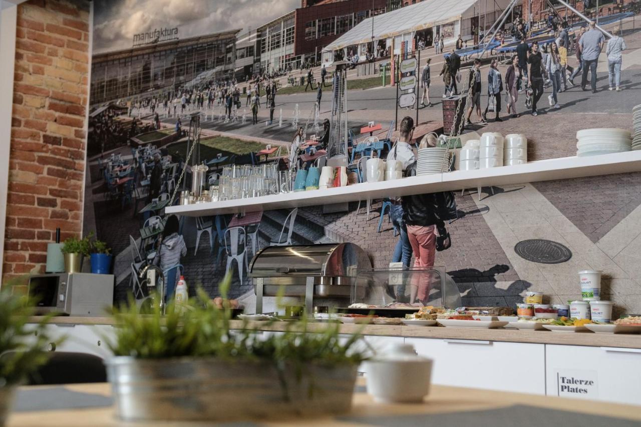 Aparts Biznes Łódź Esterno foto